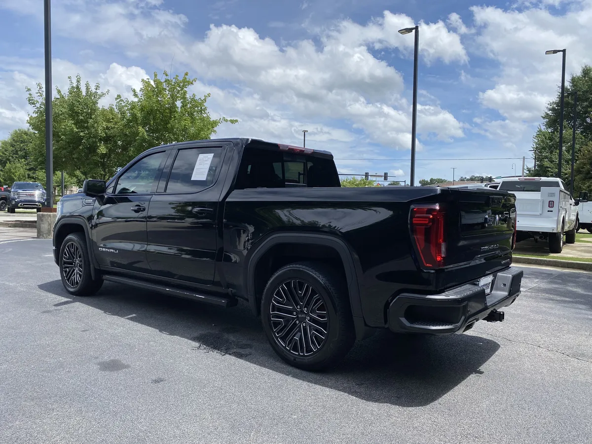 2022 GMC Sierra 1500 Denali Ultimate thumbnail 6