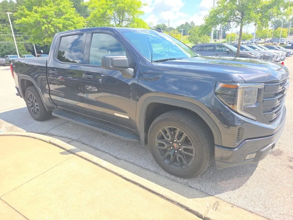 2022 GMC Sierra 1500 Elevation thumbnail 2
