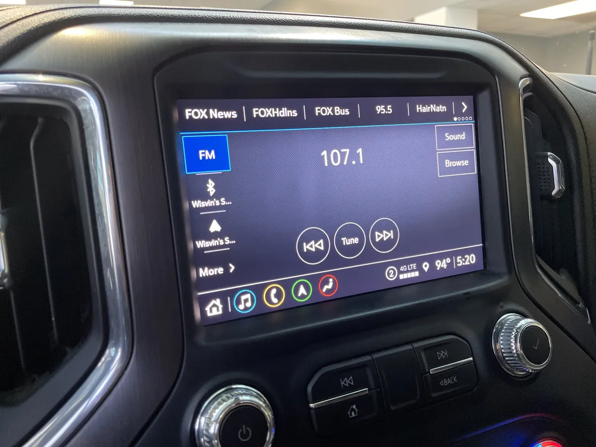 2022 GMC Sierra 1500 Limited AT4 thumbnail 26
