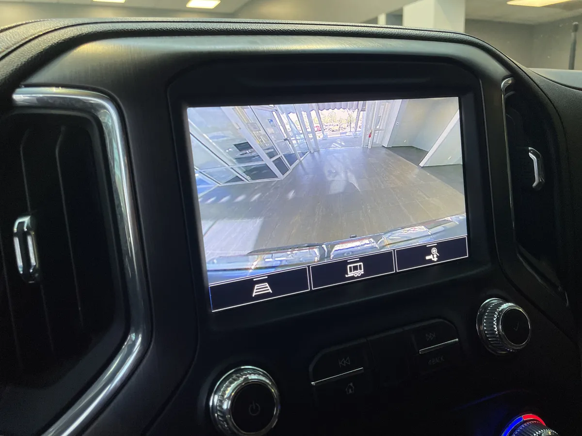 2022 GMC Sierra 1500 Limited AT4 thumbnail 28