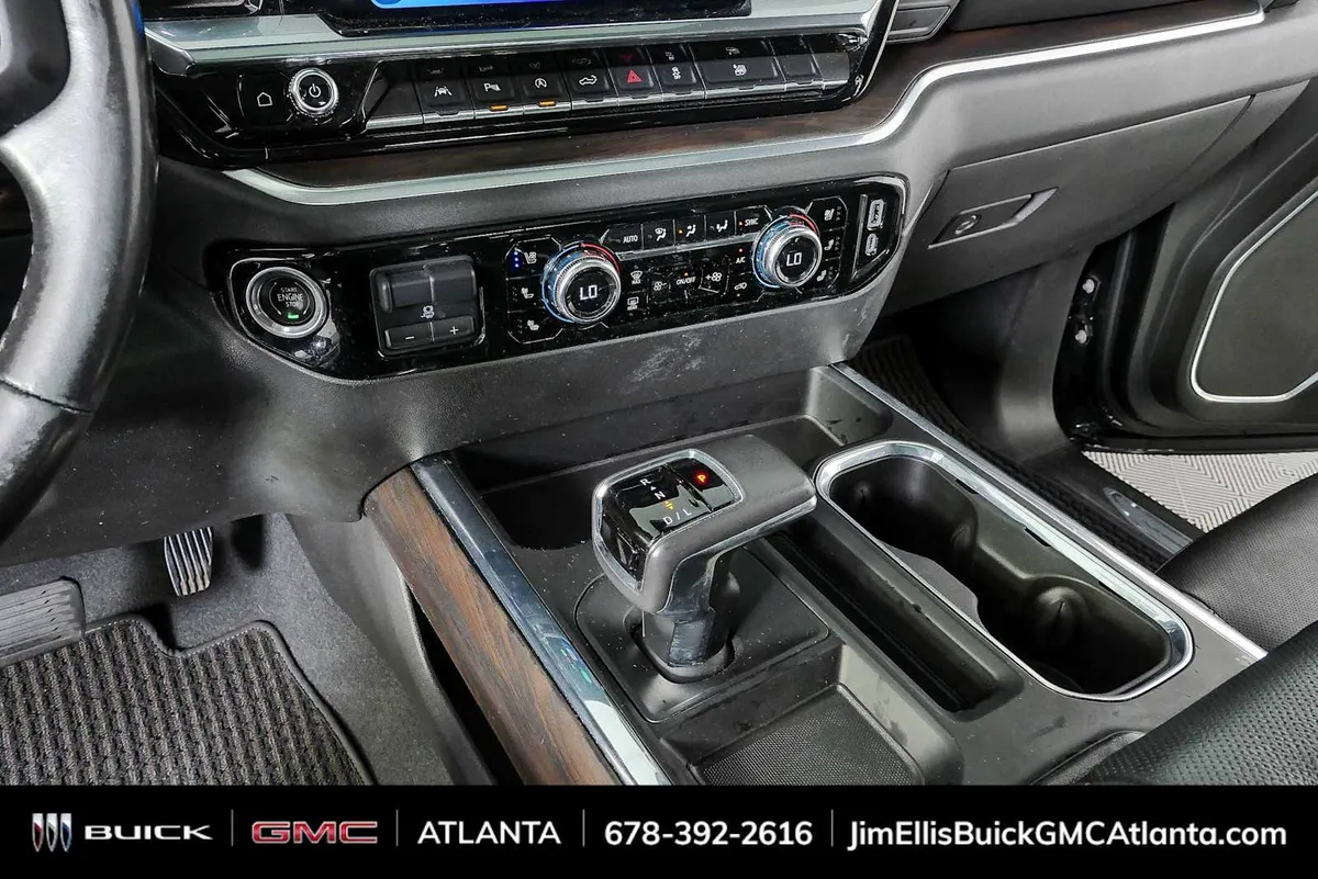 2022 GMC Sierra 1500 SLT thumbnail 18