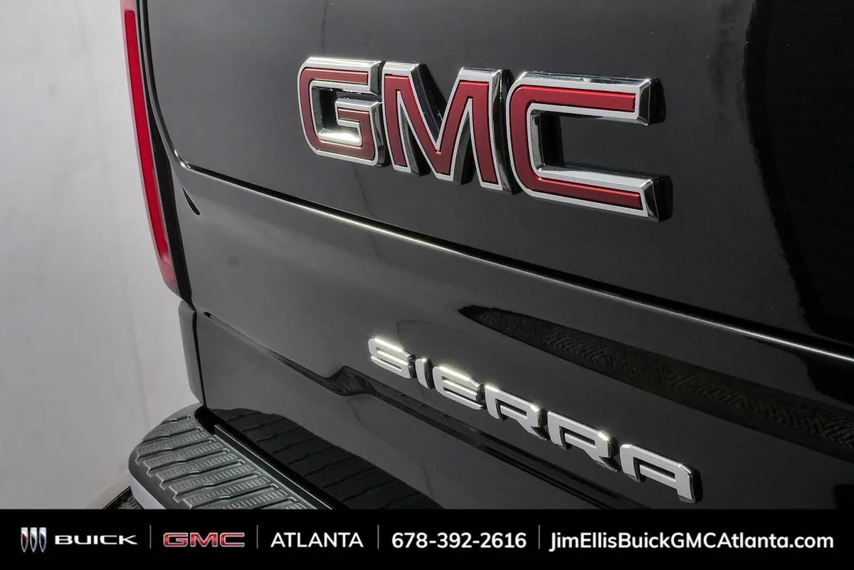 2022 GMC Sierra 1500 SLT thumbnail 36