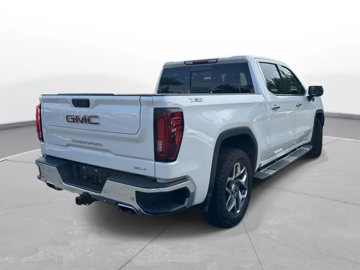 2022 GMC Sierra 1500 SLT thumbnail 6