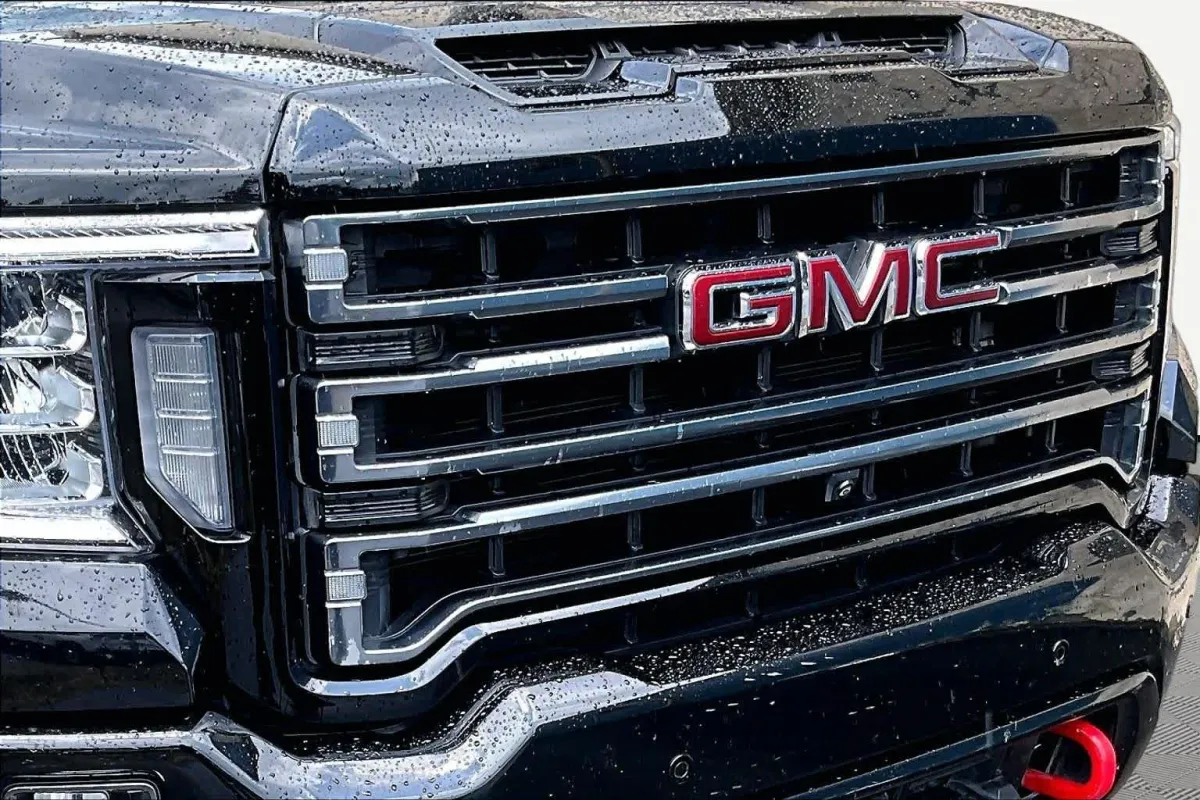 2022 GMC Sierra 2500HD AT4 thumbnail 29