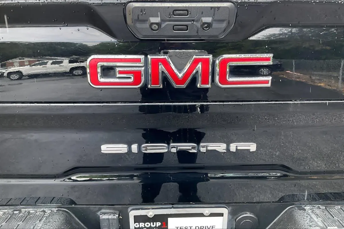 2022 GMC Sierra 2500HD AT4 thumbnail 30