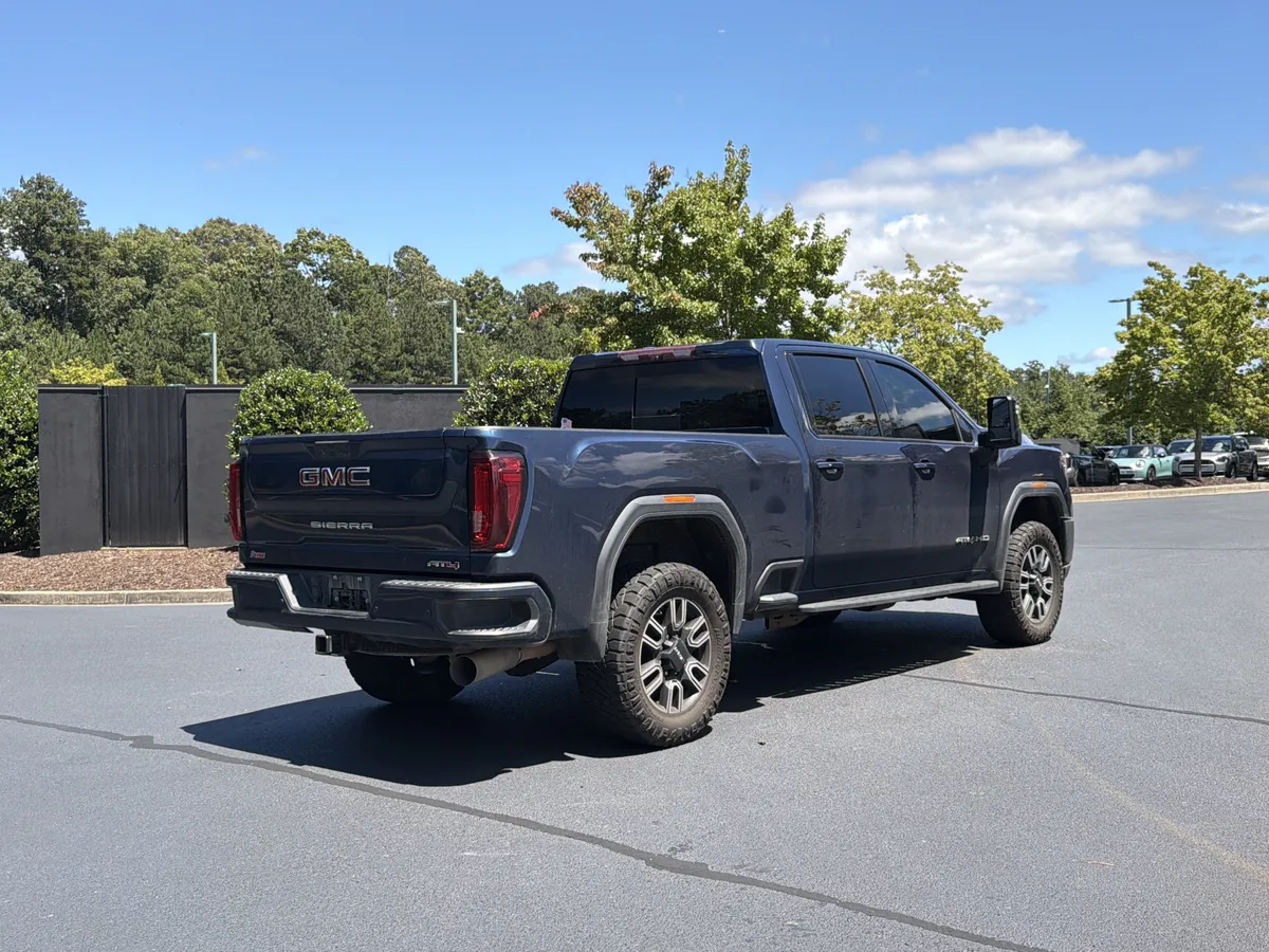 2022 GMC Sierra 2500HD AT4 thumbnail 22
