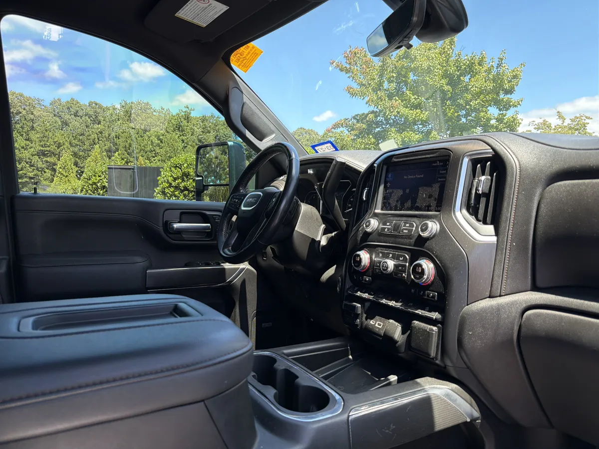 2022 GMC Sierra 2500HD AT4 thumbnail 24