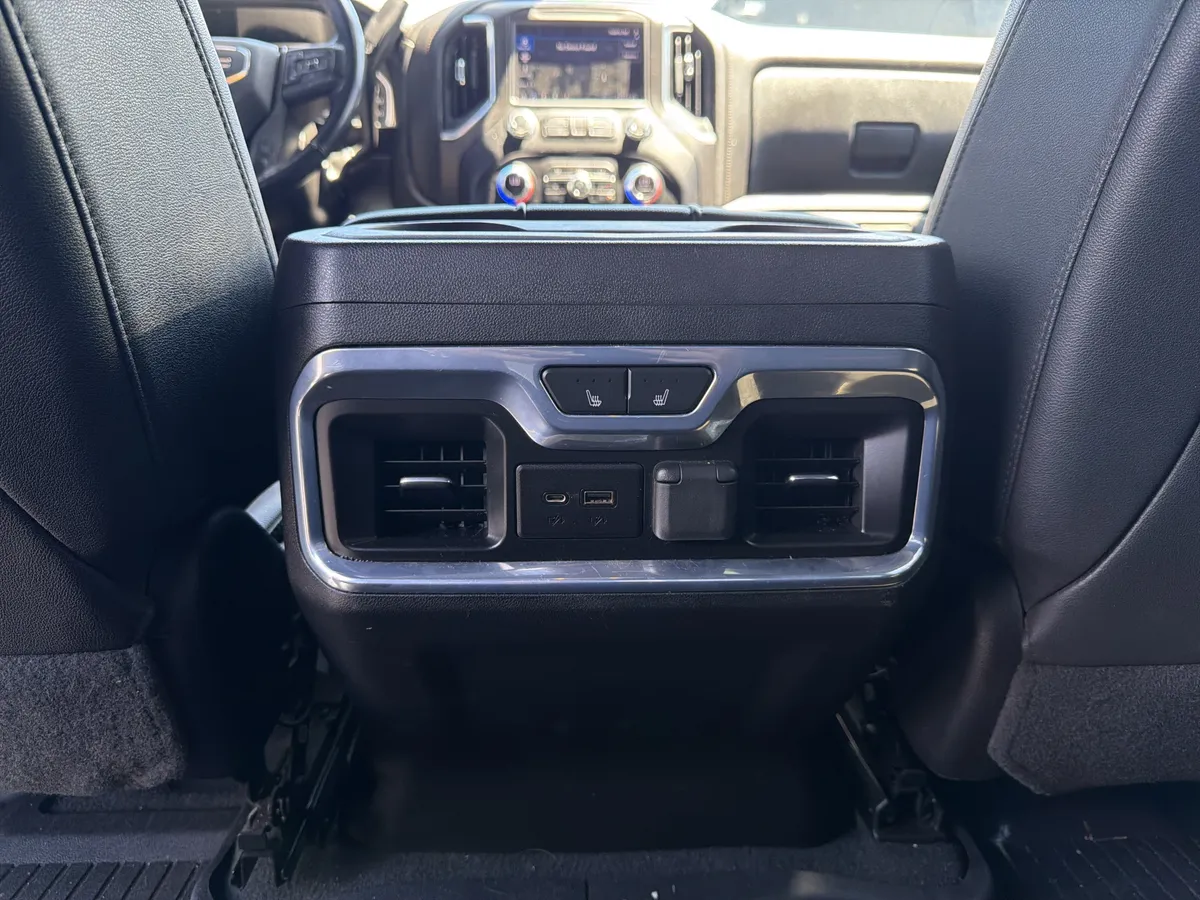 2022 GMC Sierra 2500HD AT4 thumbnail 26