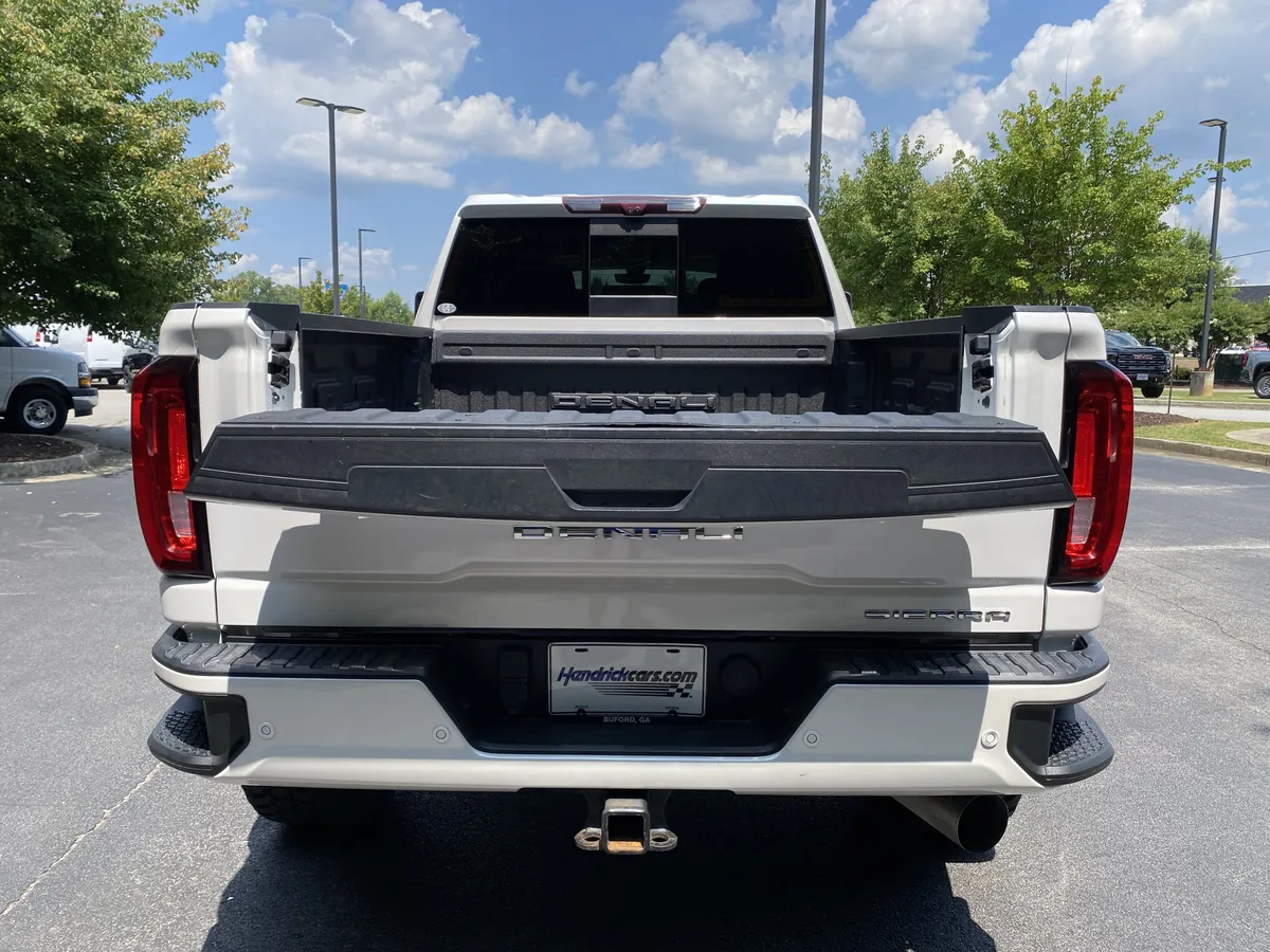 2022 GMC Sierra 2500HD Denali thumbnail 10