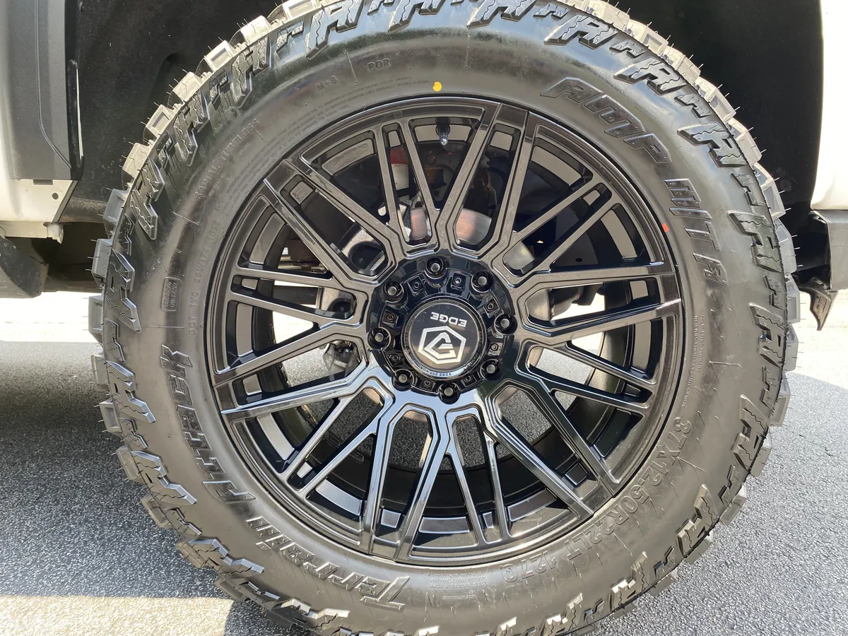 2022 GMC Sierra 2500HD Denali thumbnail 13