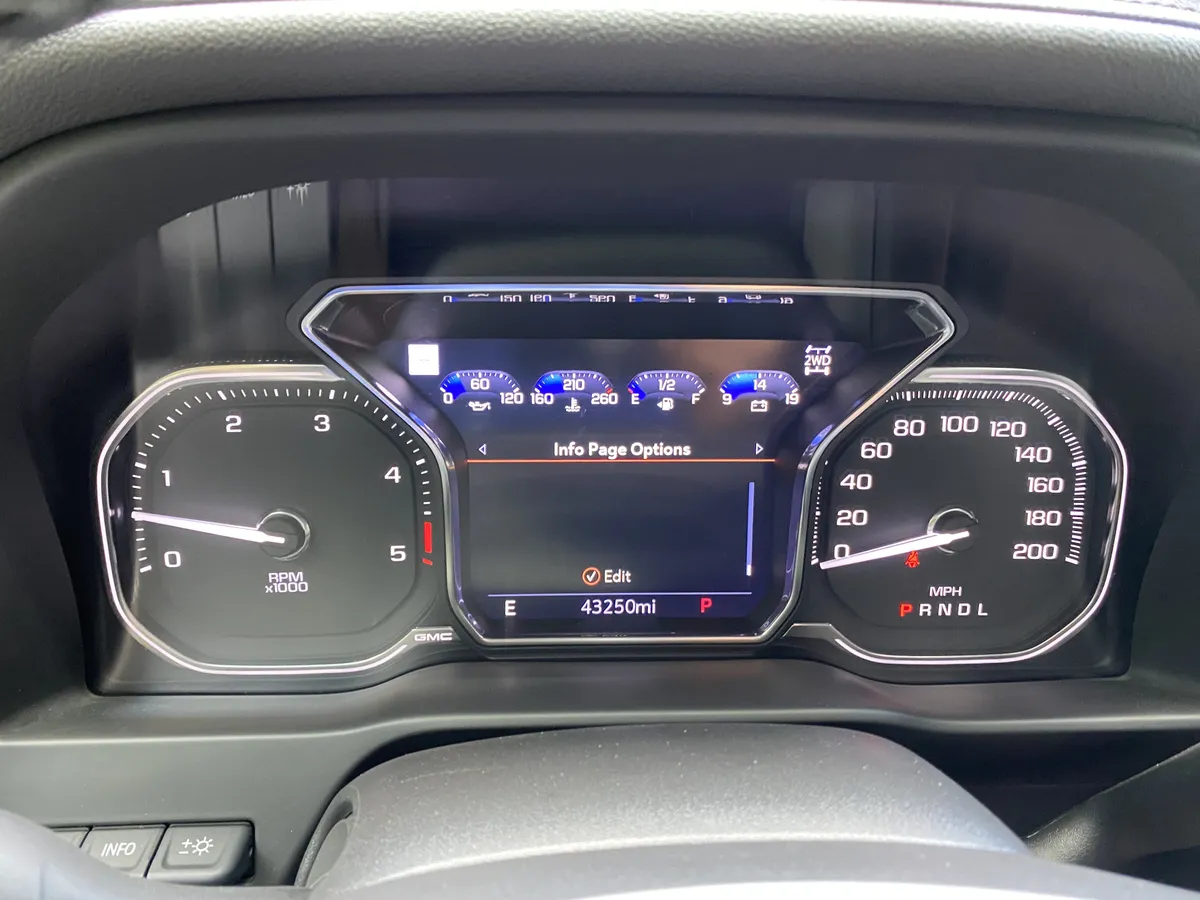 2022 GMC Sierra 2500HD Denali thumbnail 22
