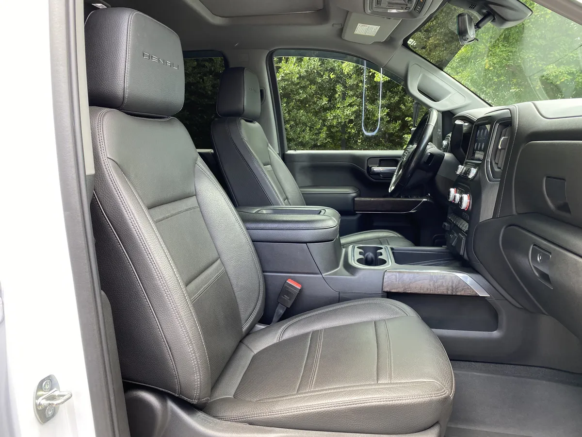 2022 GMC Sierra 2500HD Denali thumbnail 38