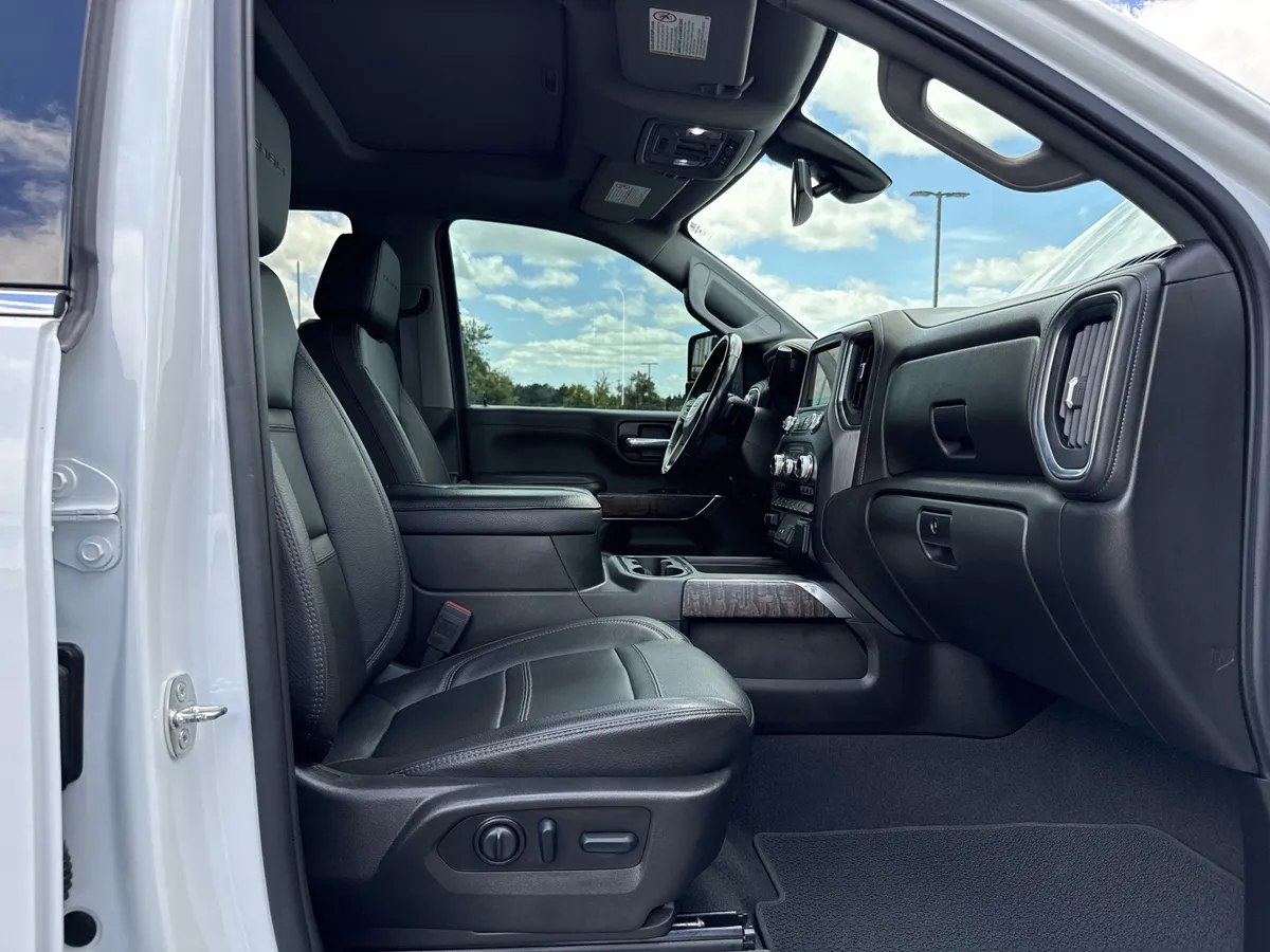 2022 GMC Sierra 2500HD Denali thumbnail 31