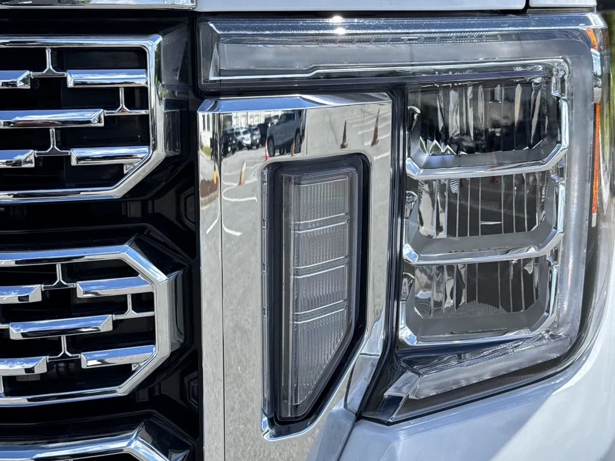 2022 GMC Sierra 2500HD Denali thumbnail 5