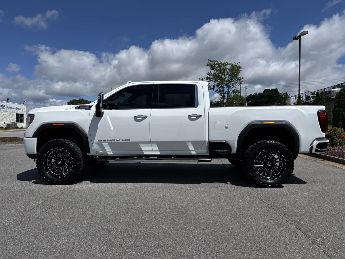 2022 GMC Sierra 2500HD Denali thumbnail 6