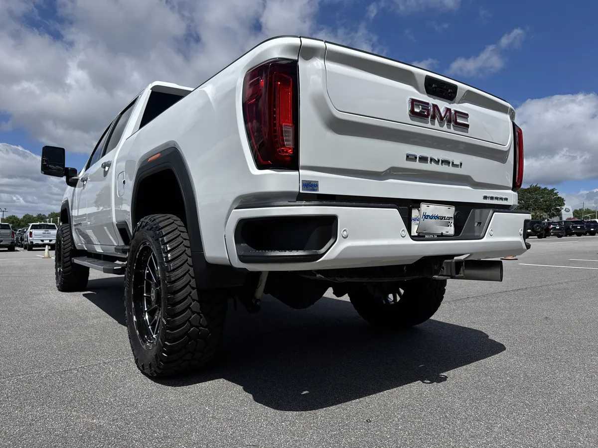 2022 GMC Sierra 2500HD Denali thumbnail 7
