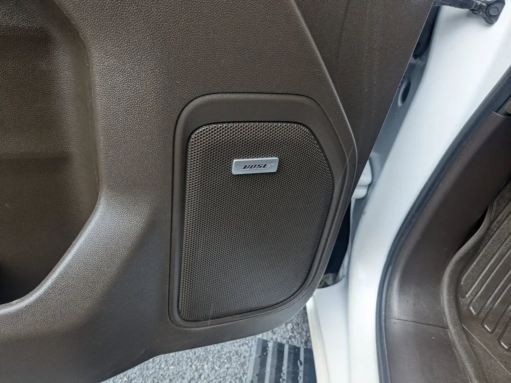 2022 GMC Sierra 3500HD Denali thumbnail 12