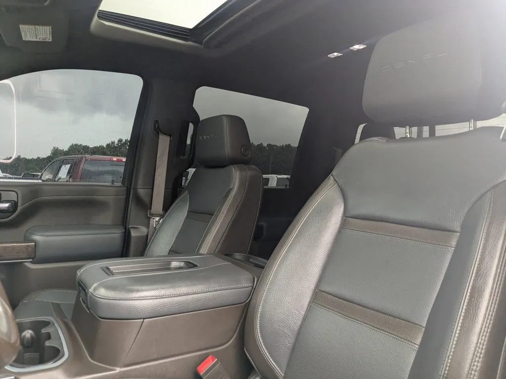 2022 GMC Sierra 3500HD Denali thumbnail 14
