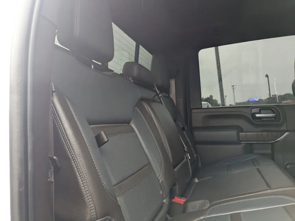 2022 GMC Sierra 3500HD Denali thumbnail 26