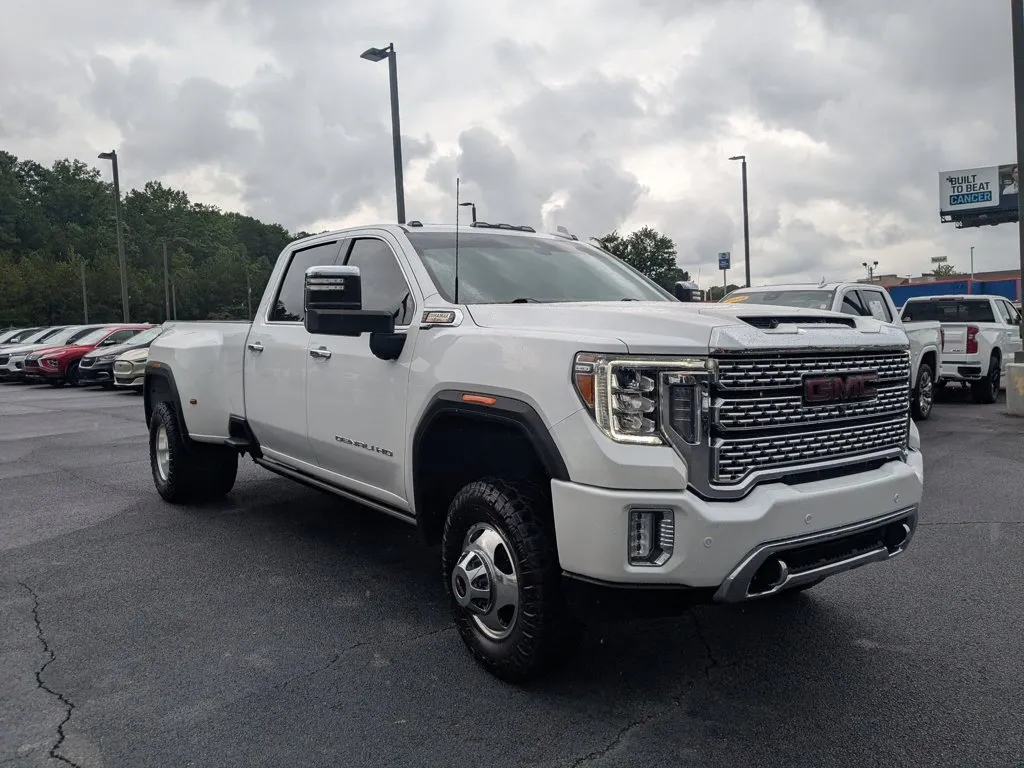 2022 GMC Sierra 3500HD Denali thumbnail 3
