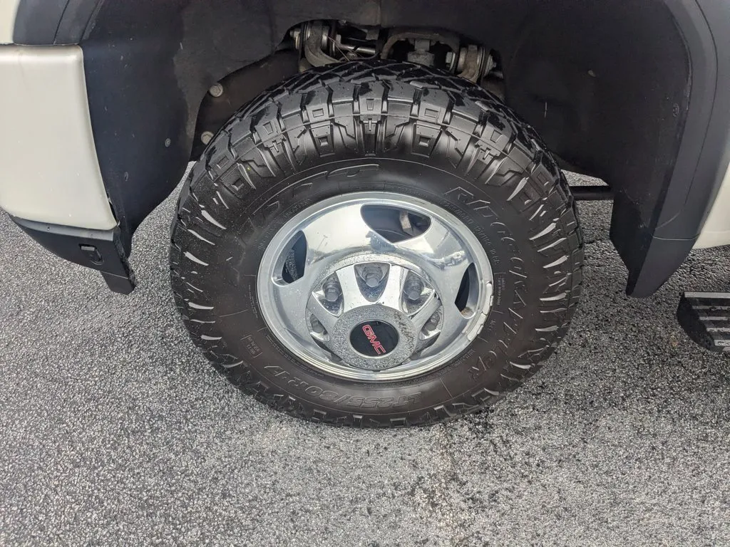 2022 GMC Sierra 3500HD Denali thumbnail 9