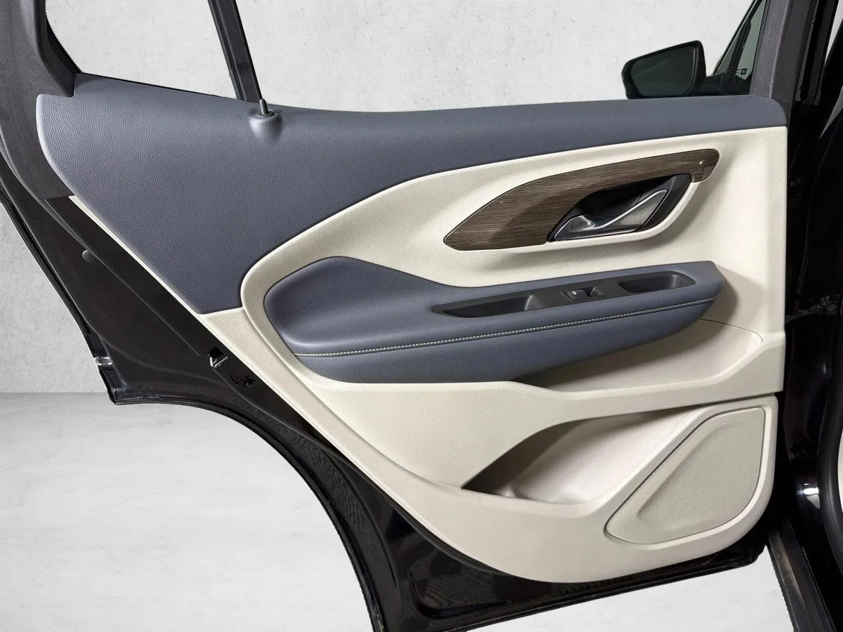 2022 GMC Terrain Denali thumbnail 24