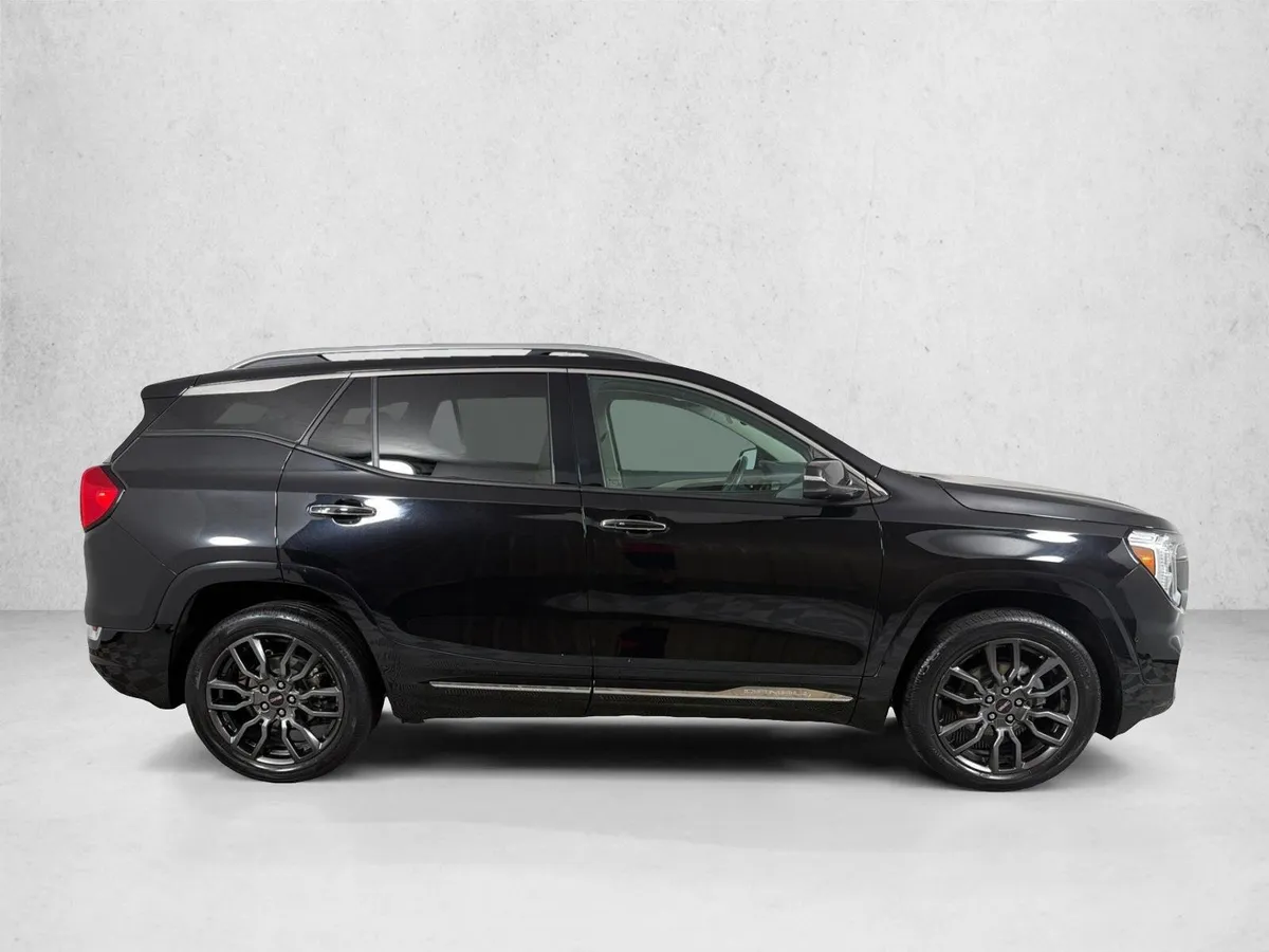 2022 GMC Terrain Denali thumbnail 4