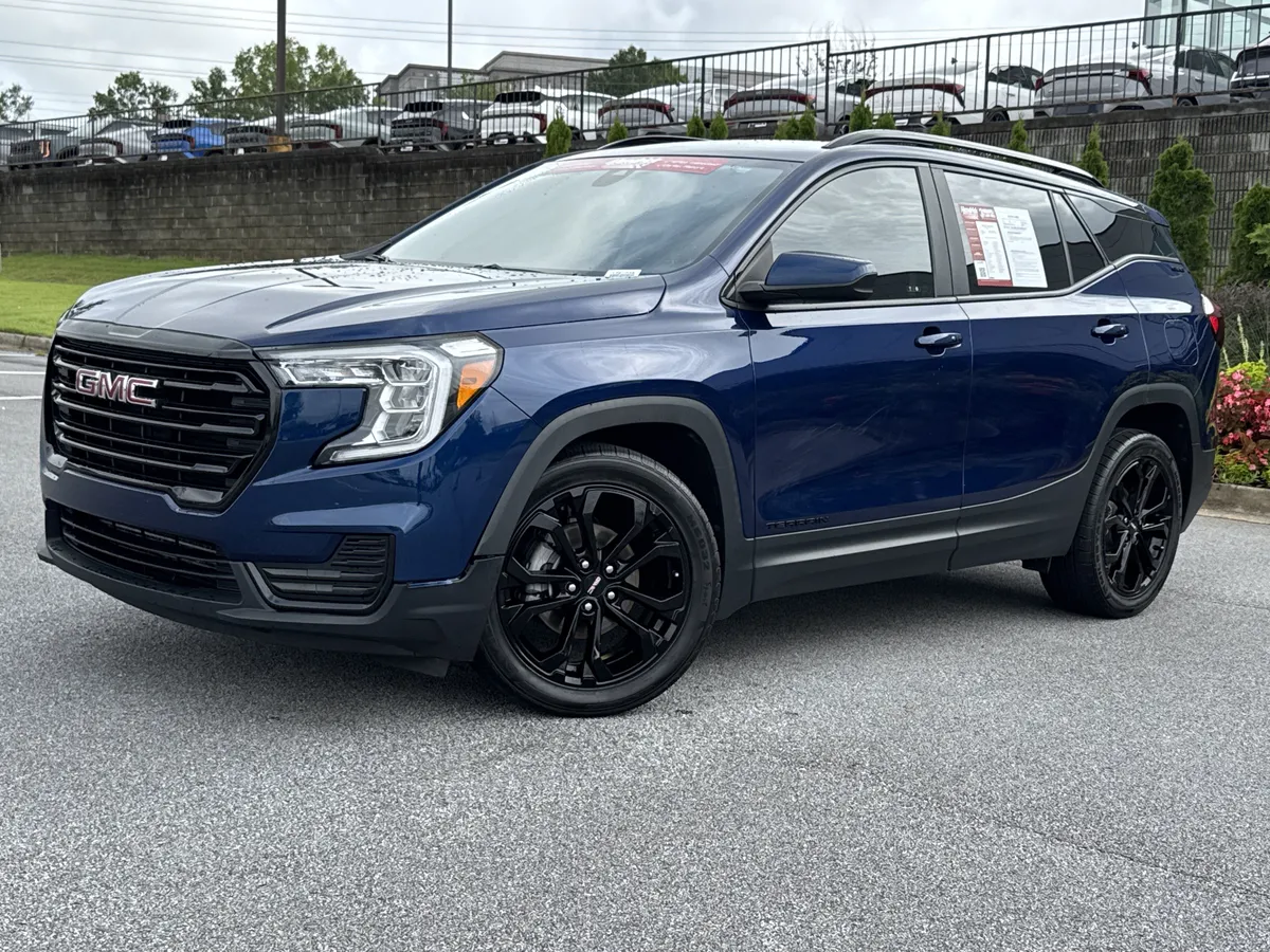 2022 GMC Terrain SLE thumbnail 4