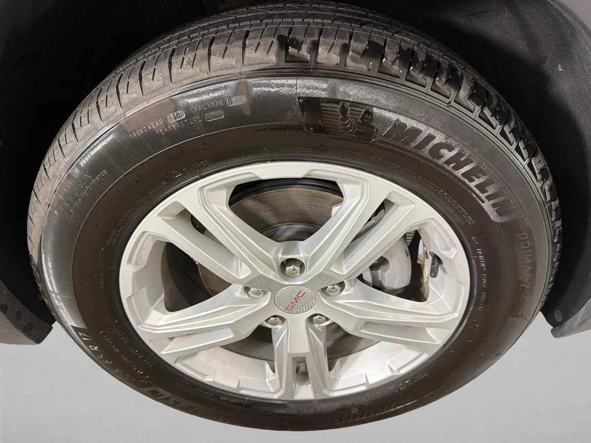 2022 GMC Terrain SLE thumbnail 12