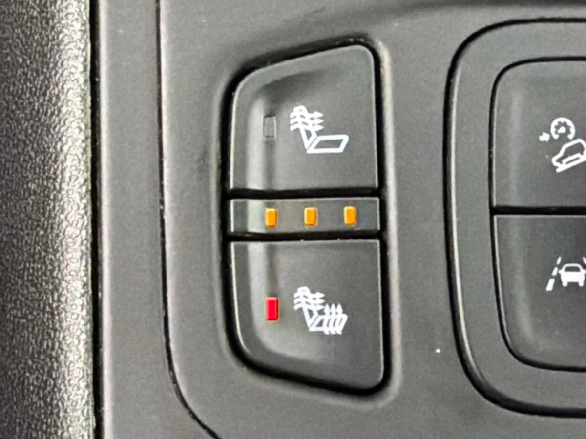 2022 GMC Terrain SLE thumbnail 30