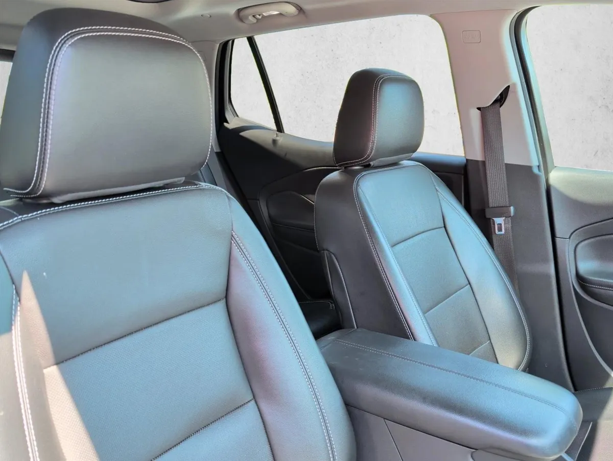 2022 GMC Terrain SLT thumbnail 22