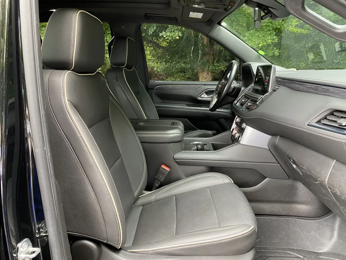 2022 GMC Yukon SLT thumbnail 34