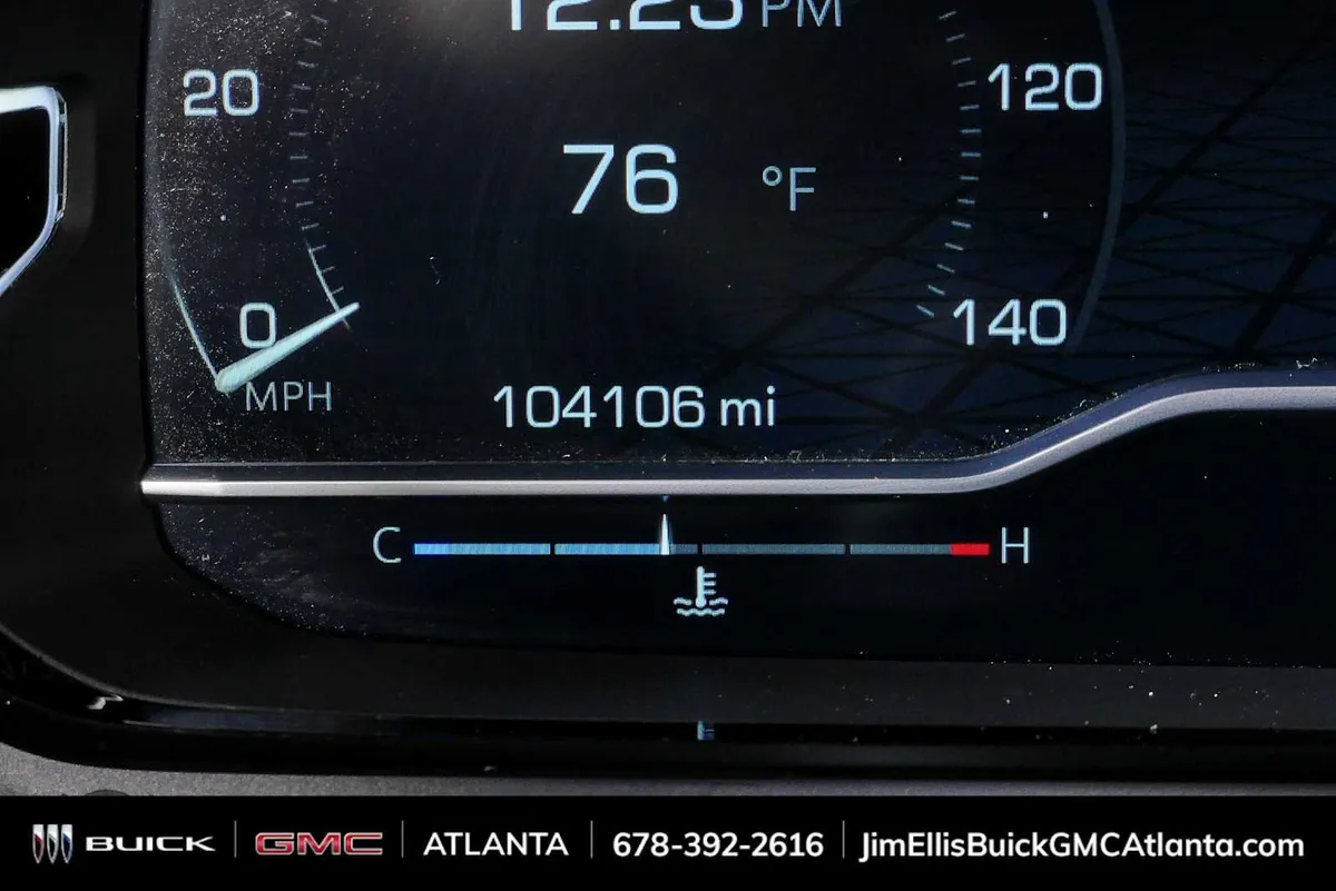 2022 GMC Yukon XL Denali thumbnail 12