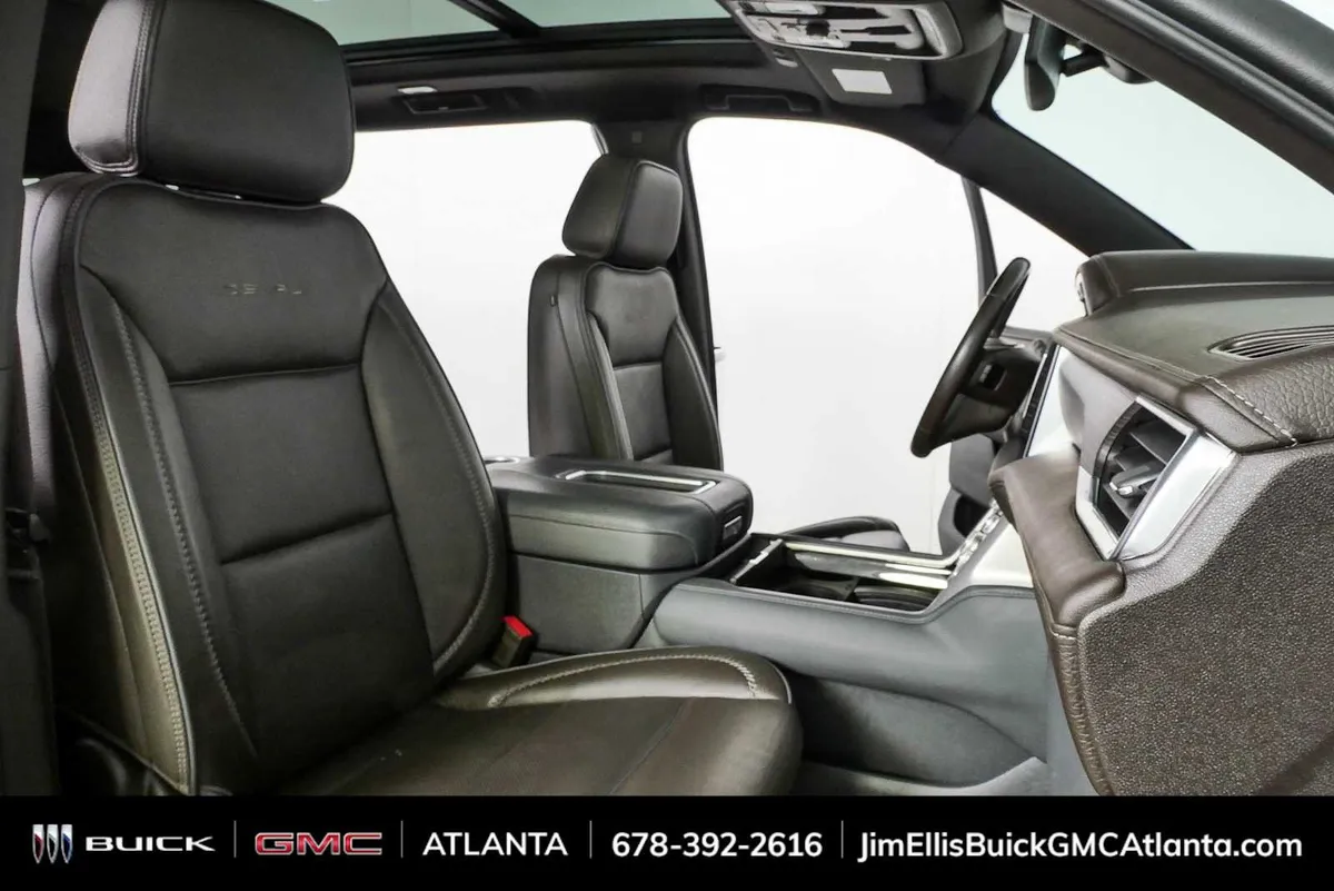 2022 GMC Yukon XL Denali thumbnail 24