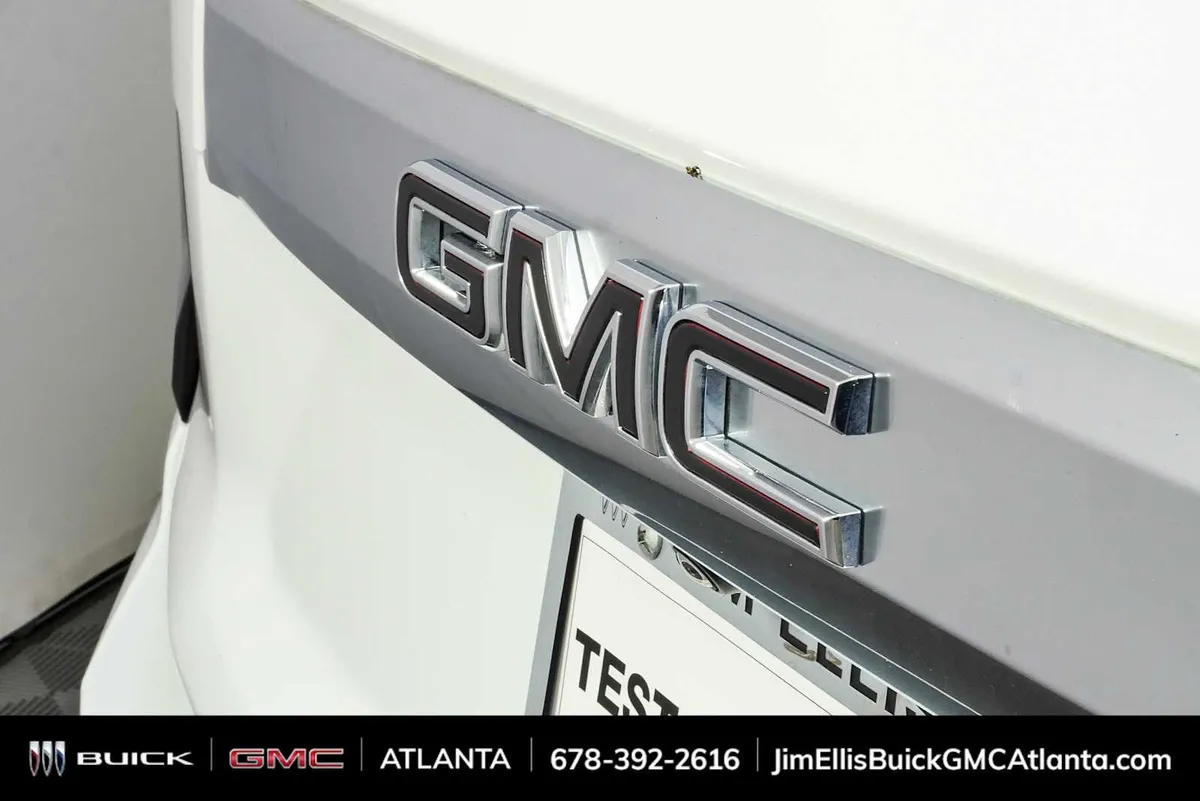 2022 GMC Yukon XL Denali thumbnail 39