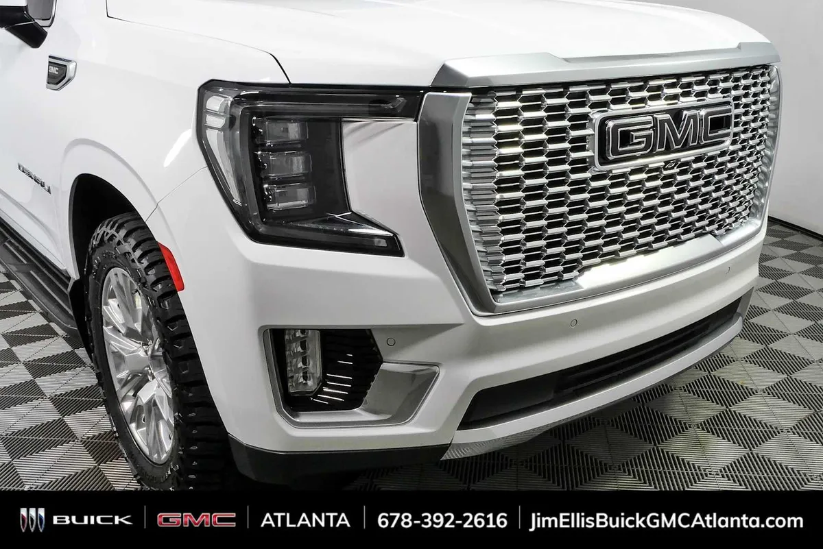 2022 GMC Yukon XL Denali thumbnail 40