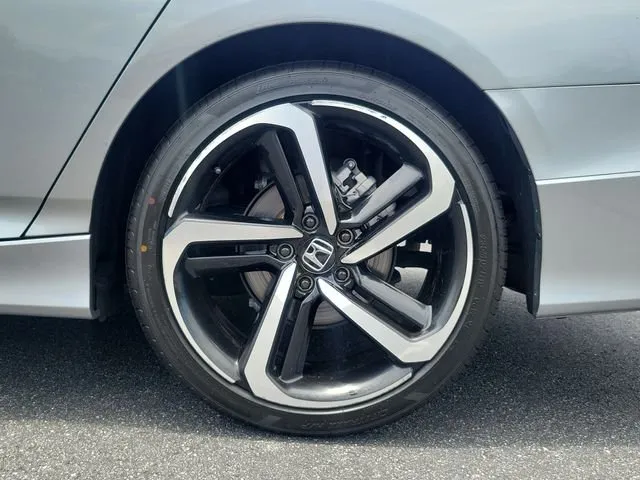 2022 Honda Accord Sport thumbnail 7