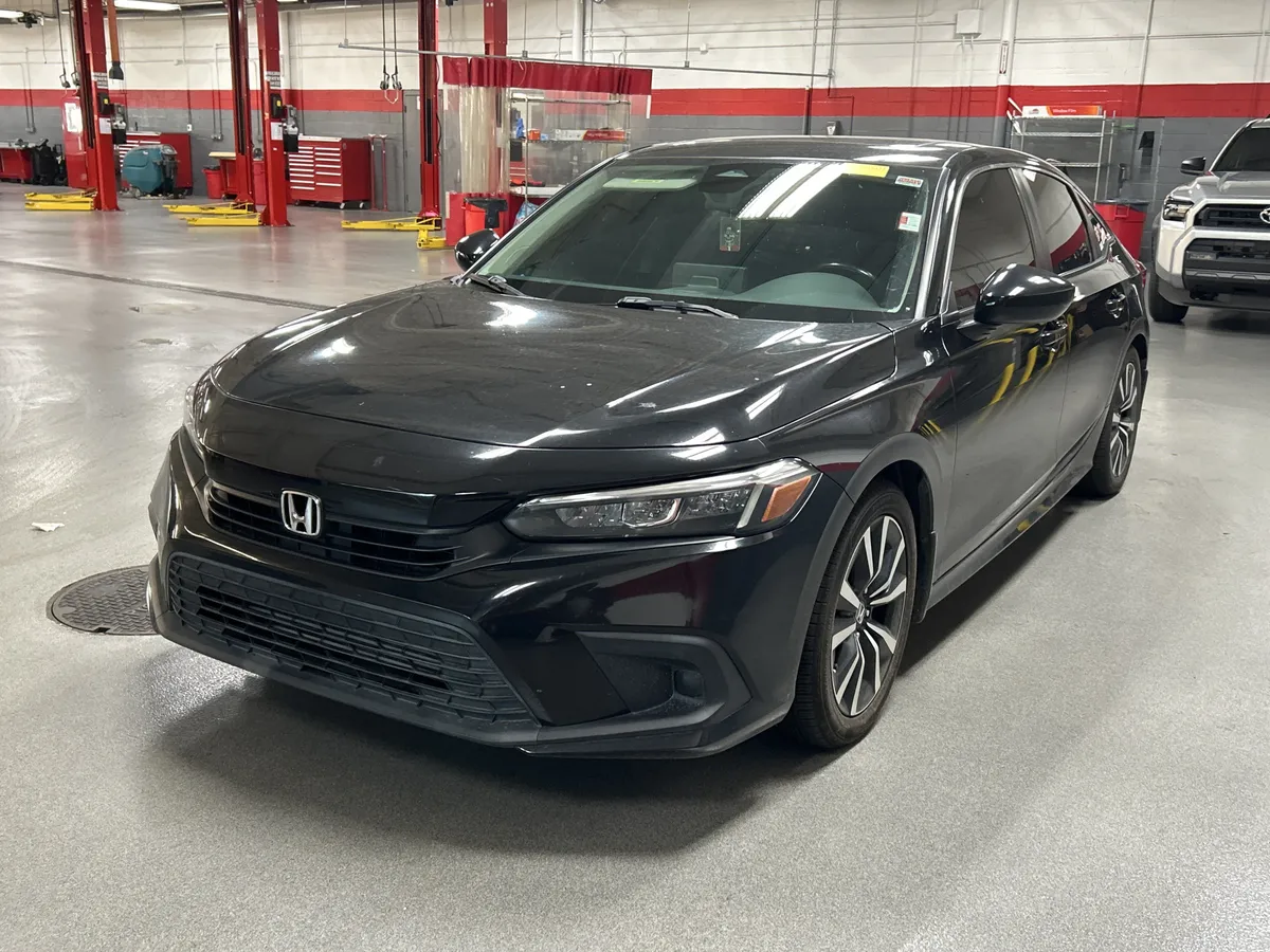 2022 Honda Civic EX thumbnail 5