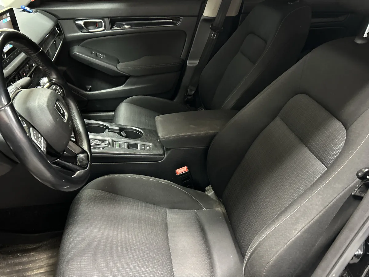 2022 Honda Civic EX thumbnail 6