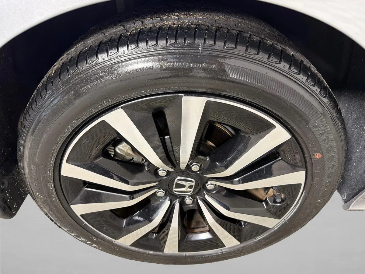 2022 Honda Civic Sedan EX thumbnail 18