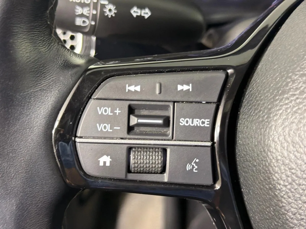 2022 Honda Civic Sedan EX thumbnail 25