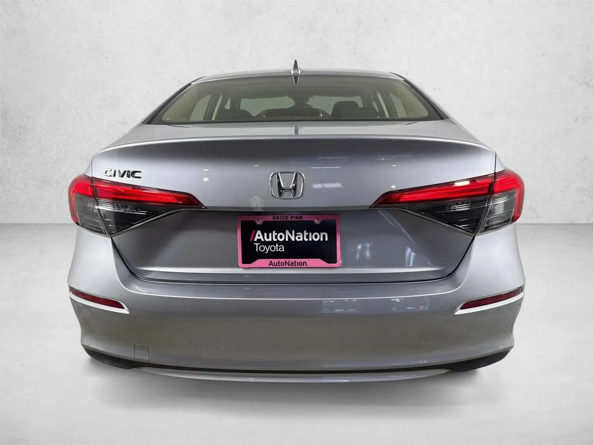 2022 Honda Civic Sedan EX thumbnail 5