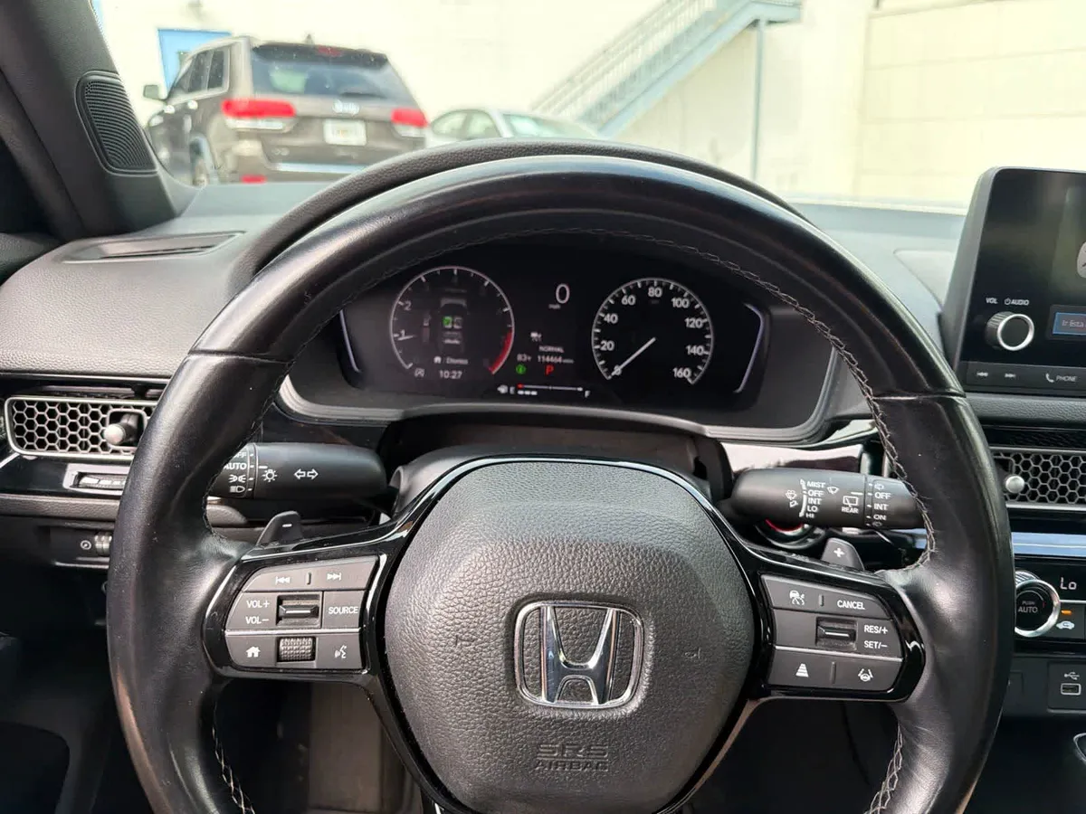 2022 Honda Civic Sport thumbnail 23