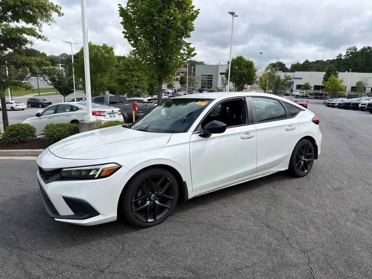 2022 Honda Civic Sport thumbnail 5