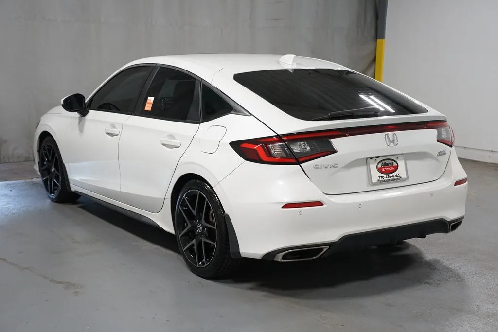 2022 Honda Civic Sport Touring thumbnail 6