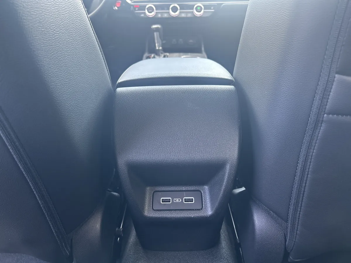 2022 Honda Civic Touring thumbnail 27