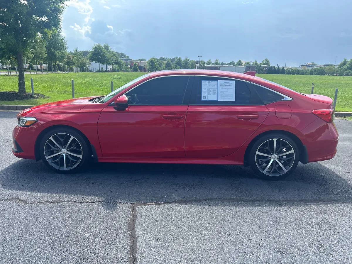 2022 Honda Civic Touring thumbnail 5