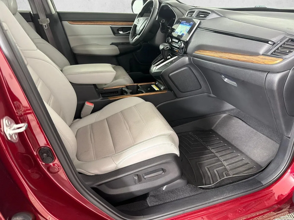 2022 Honda CR-V Touring thumbnail 15