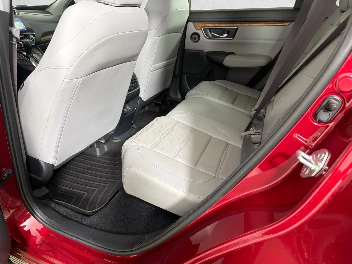 2022 Honda CR-V Touring thumbnail 23