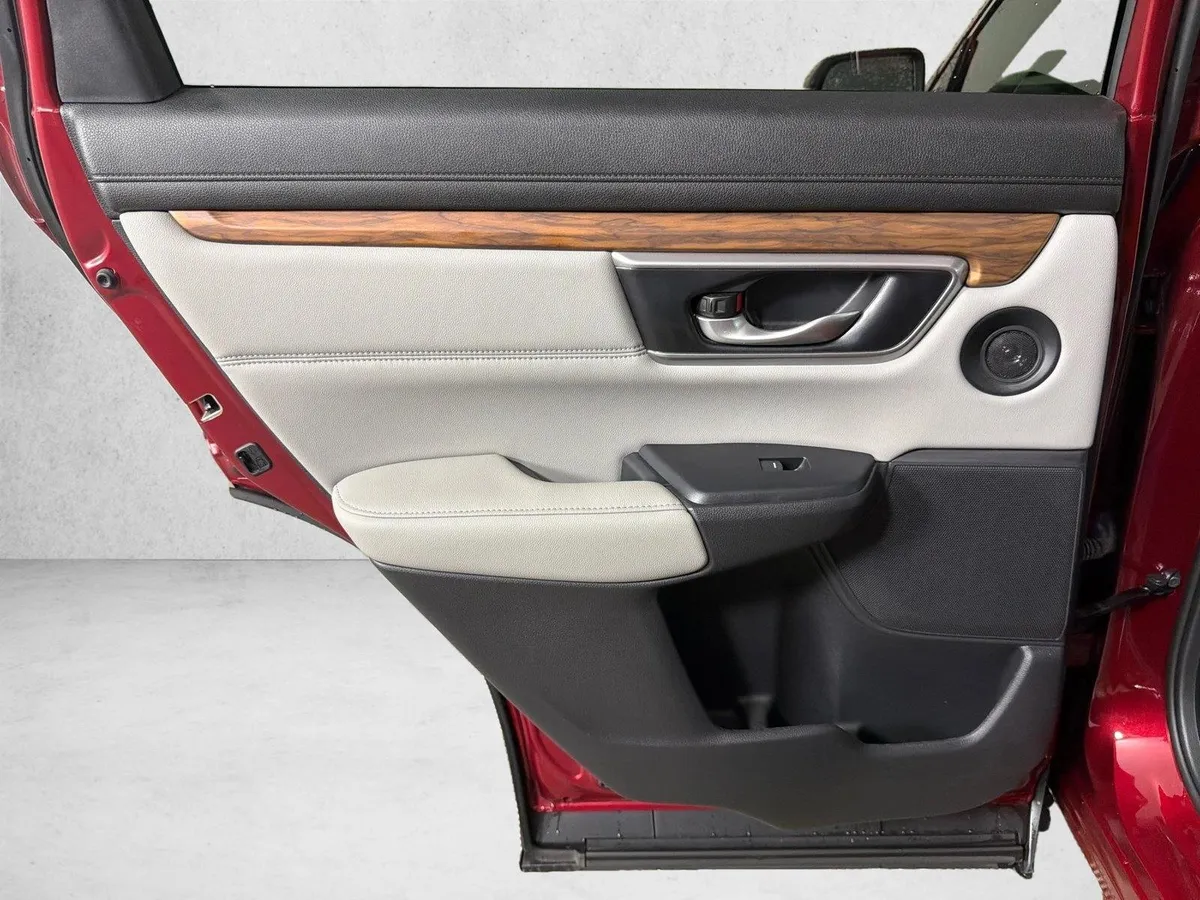 2022 Honda CR-V Touring thumbnail 24